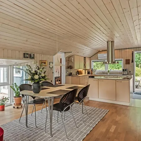 Holiday home Lenya - 33km From The Sea By Interhome Toftlund