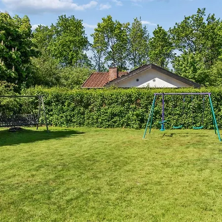 Vakantiehuis Lenya - 33km From The Sea By Interhome *